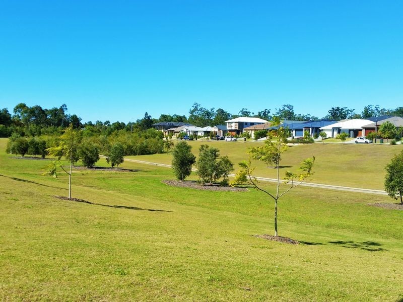 17 Grace Crescent, Narangba QLD 4504