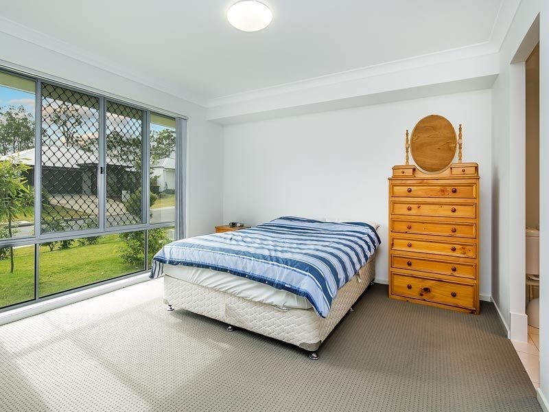 25 Mount View Crescent, Narangba QLD 4504