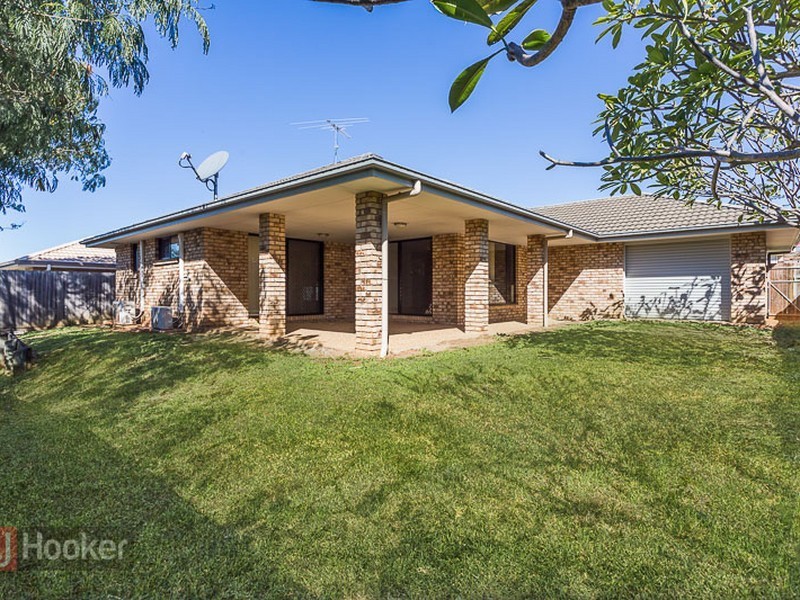 16 Lennon Boulevard, Narangba QLD 4504