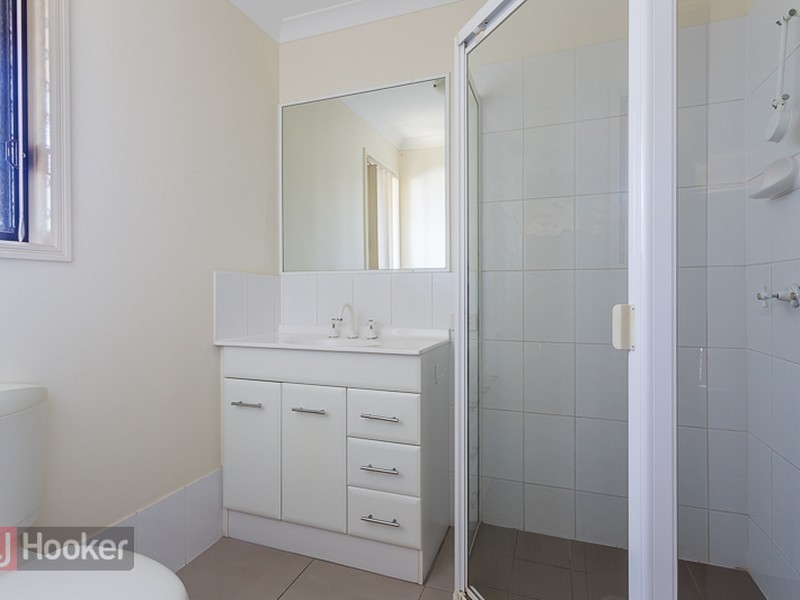 16 Lennon Boulevard, Narangba QLD 4504