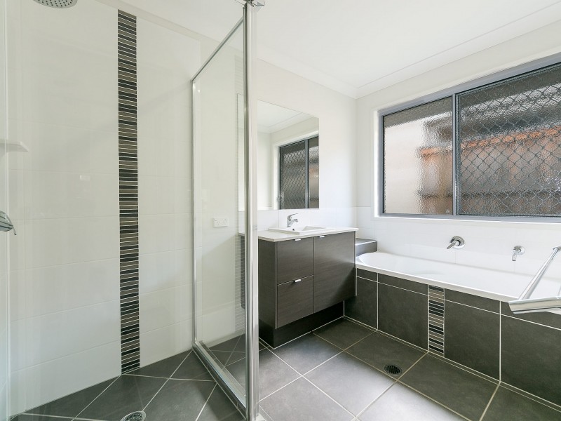 15 Regal Crescent, Narangba QLD 4504