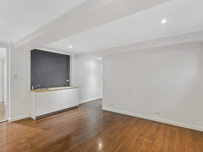 5 Tabulam Drive, Ferny Hills QLD 4055