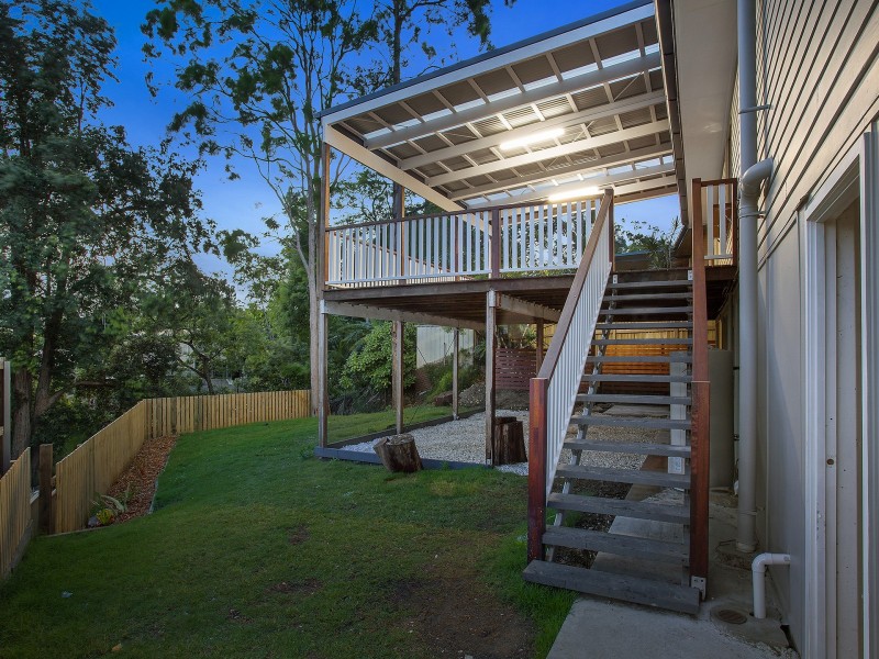 5 Tabulam Drive, Ferny Hills QLD 4055