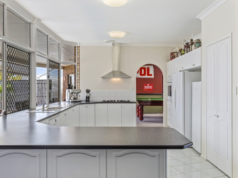 13 Jambola Court, Narangba QLD 4504