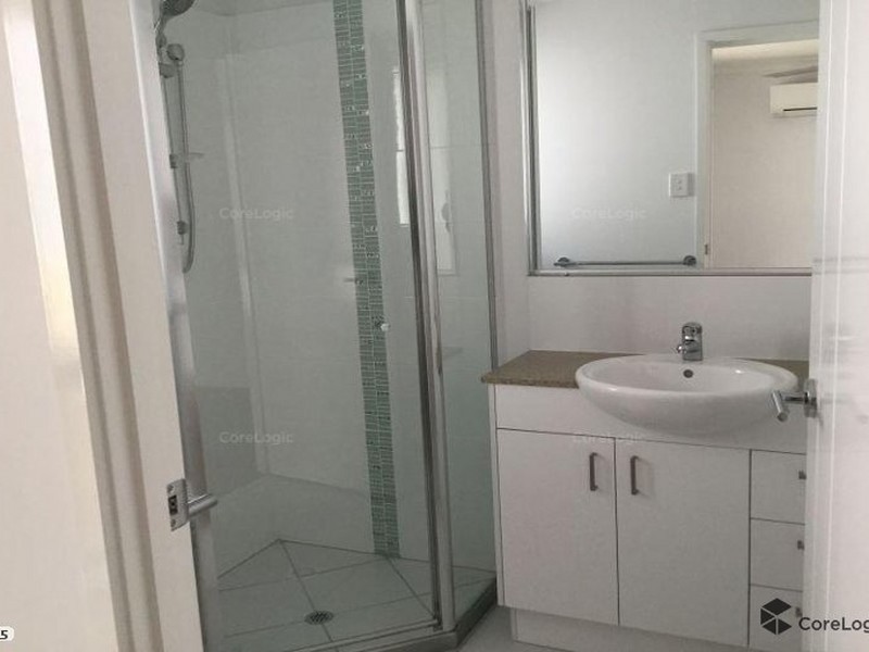 77 Sandalwood Crescent, Griffin QLD 4503