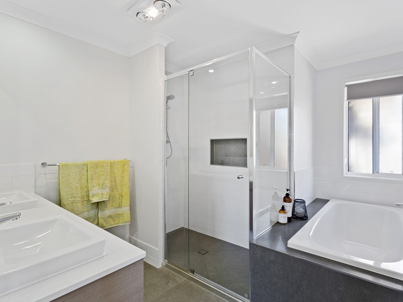 15 Eco Crescent, Narangba QLD 4504