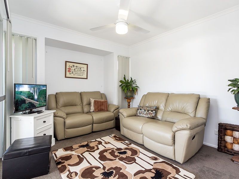 17 Grace Crescent, Narangba QLD 4504