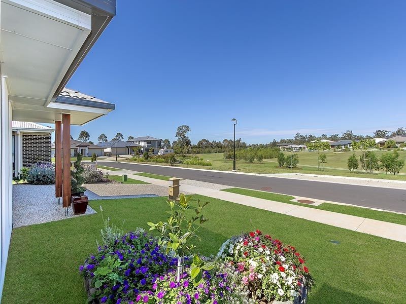 17 Grace Crescent, Narangba QLD 4504