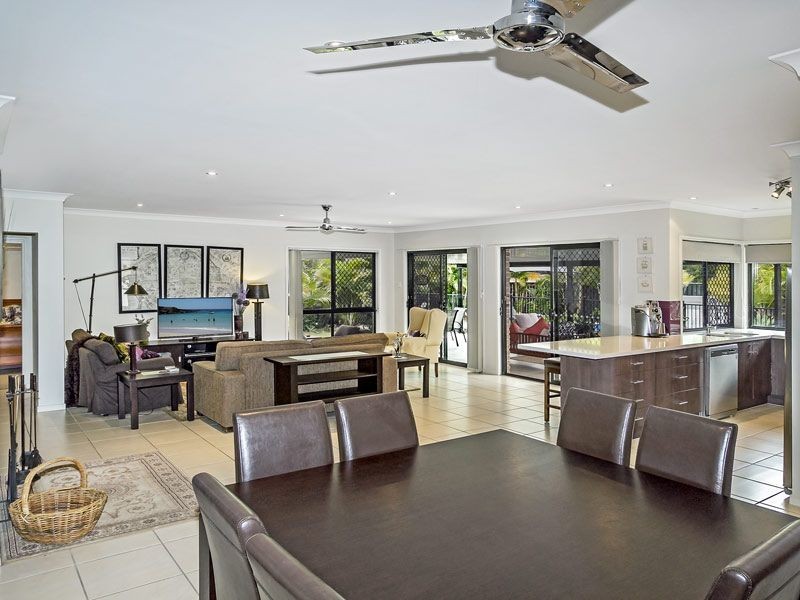 16 Tribulation Close, Narangba QLD 4504