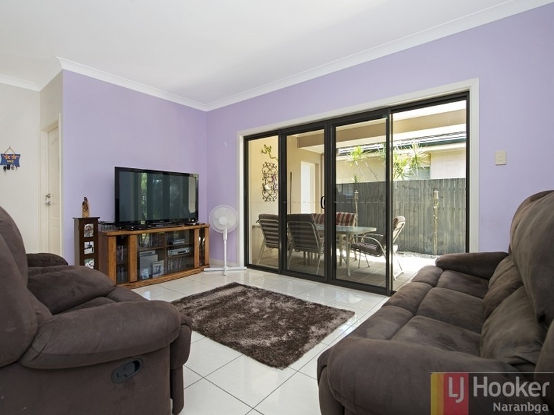 8 Thomson Close, North Lakes QLD 4509