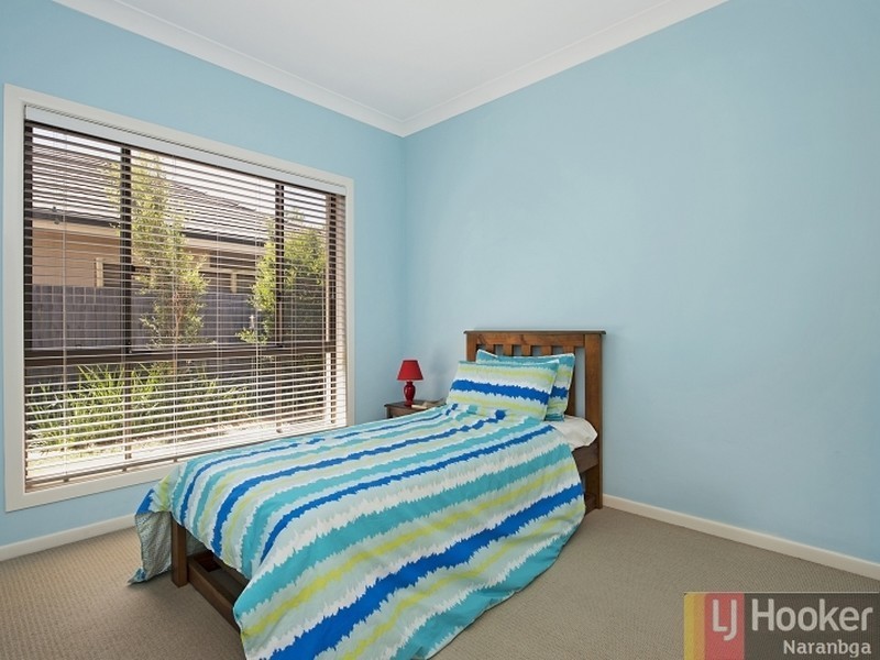 8 Thomson Close, North Lakes QLD 4509