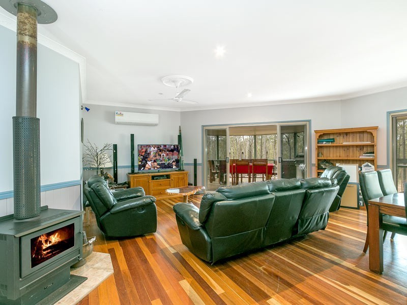 92 Parklands Court, Kurwongbah QLD 4503