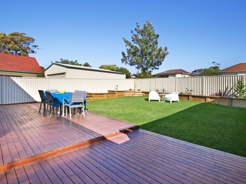 36 Edward Street, Barrack Heights NSW 2528