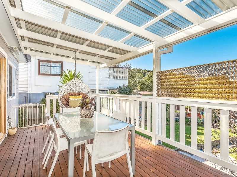 15 Hill Street, Coniston NSW 2500