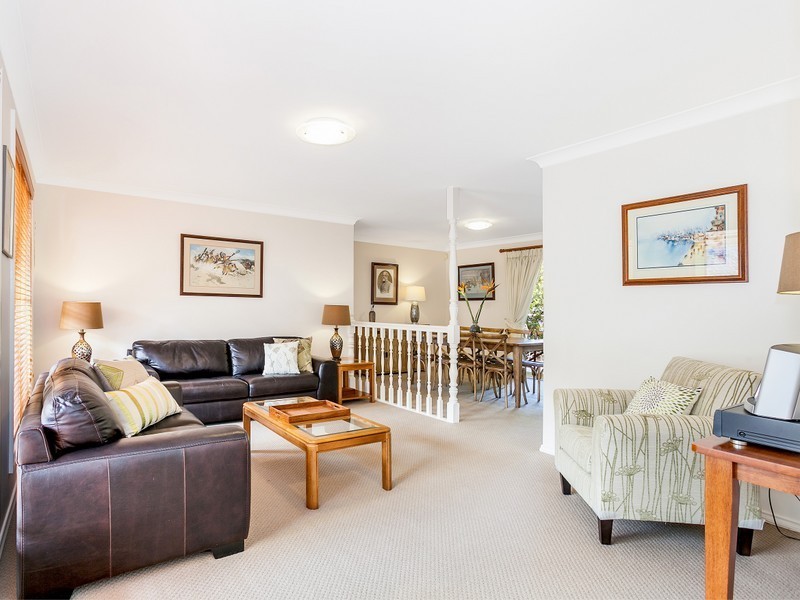 3 Sandalwood Road, Farmborough Heights NSW 2526