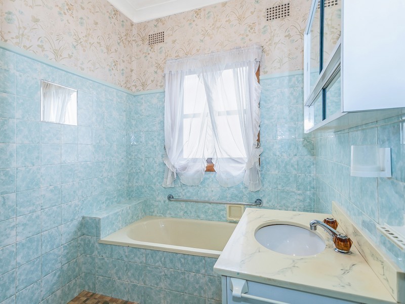 26 Storey Street, Fairy Meadow NSW 2519