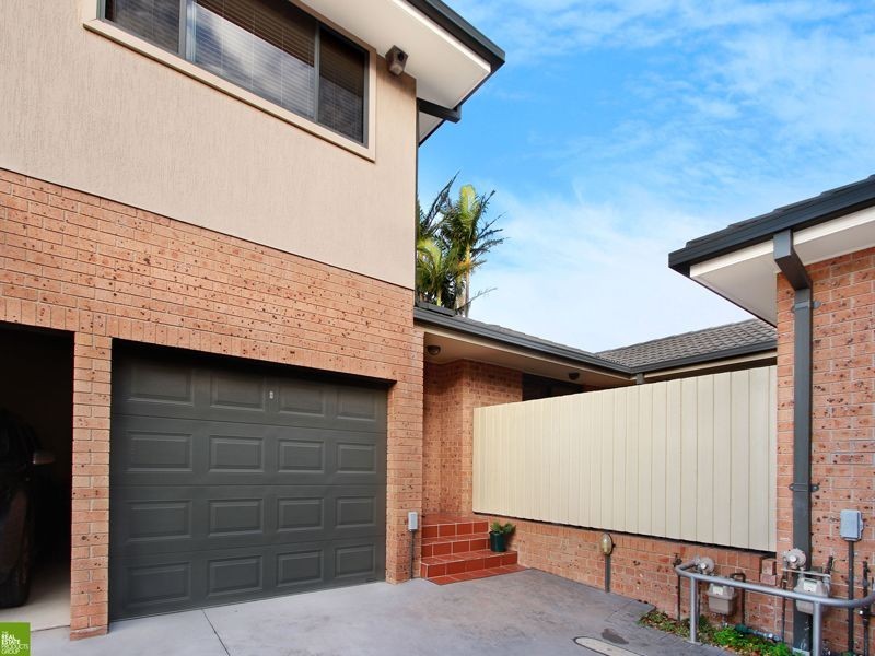 4/21 John Street, Balgownie NSW 2519