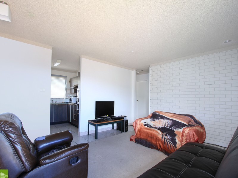 8/45 Thompson Street, Woonona NSW 2517