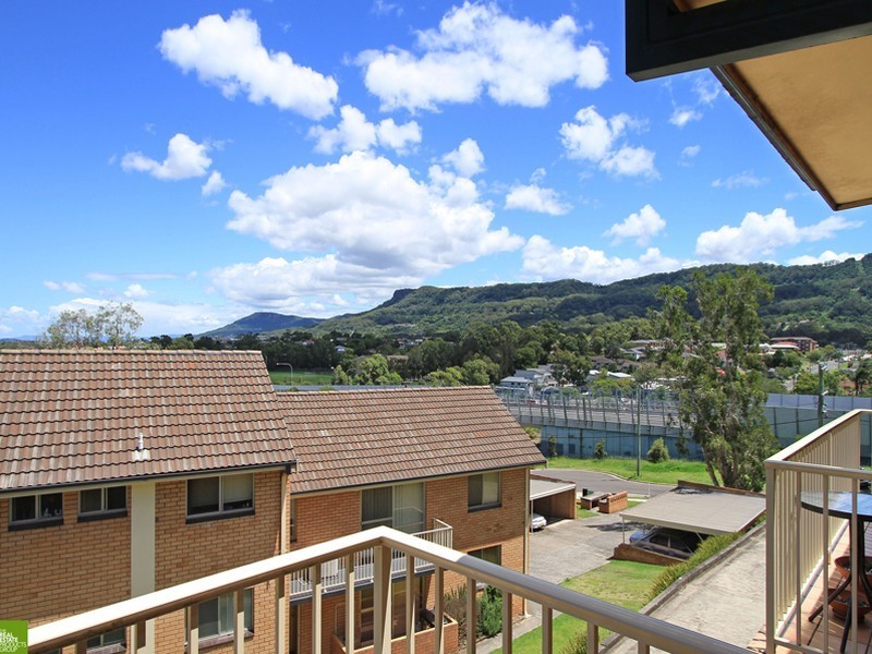 8/45 Thompson Street, Woonona NSW 2517