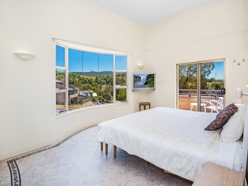 75 Tamarind Drive, Cordeaux Heights NSW 2526