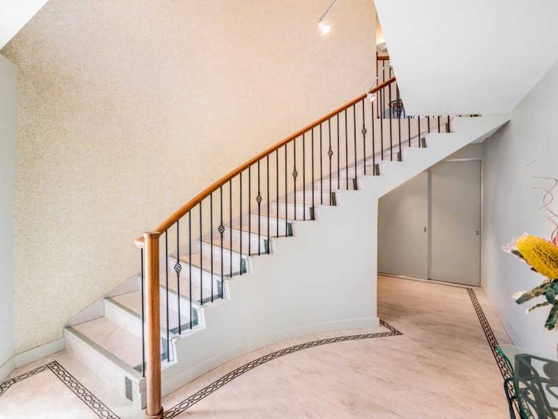 75 Tamarind Drive, Cordeaux Heights NSW 2526