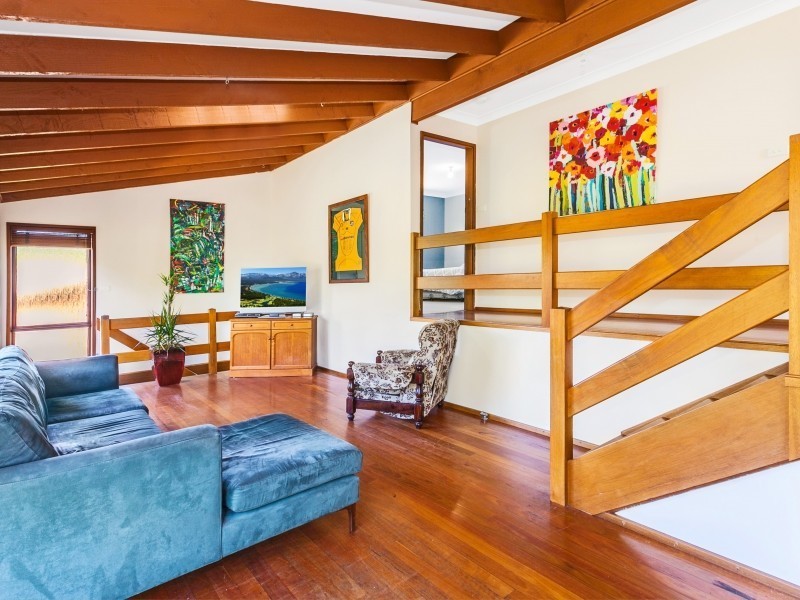 7 Carcoola Street, Mount Keira NSW 2500