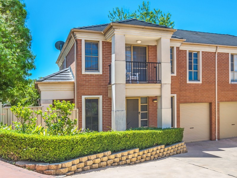 9/6 Kembla Street, Balgownie NSW 2519