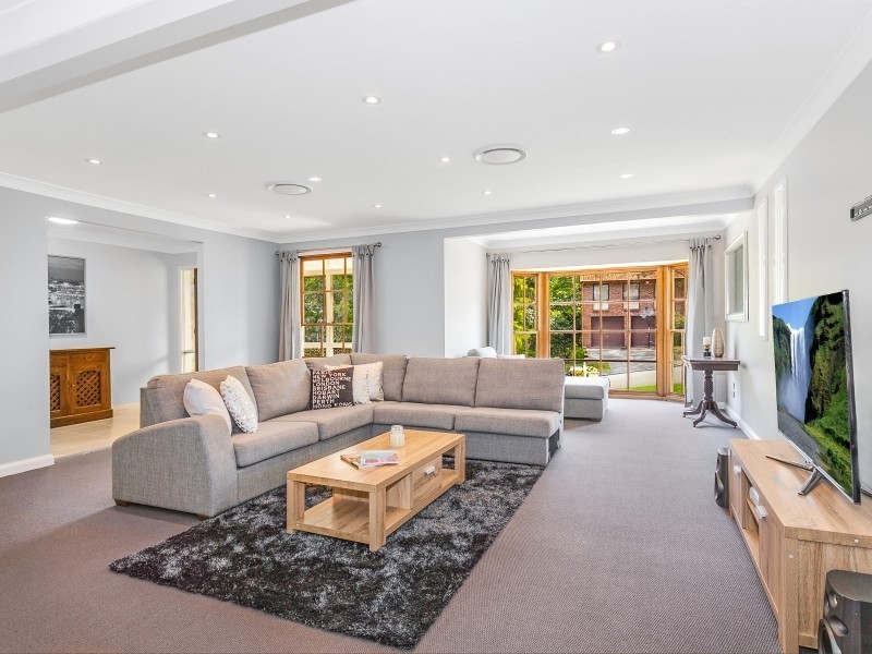29 Nebo Drive, Figtree NSW 2525