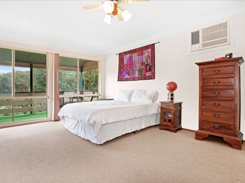 50 Yates Avenue, Mount Keira NSW 2500