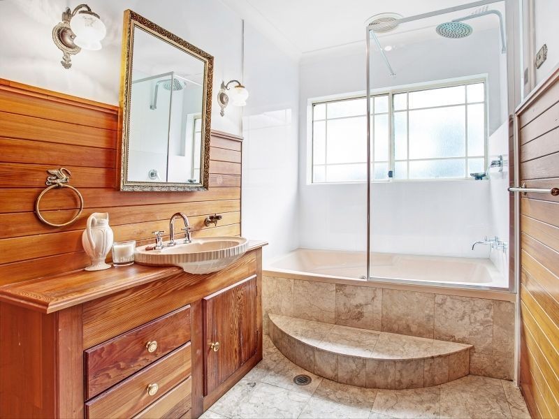 50 Yates Avenue, Mount Keira NSW 2500