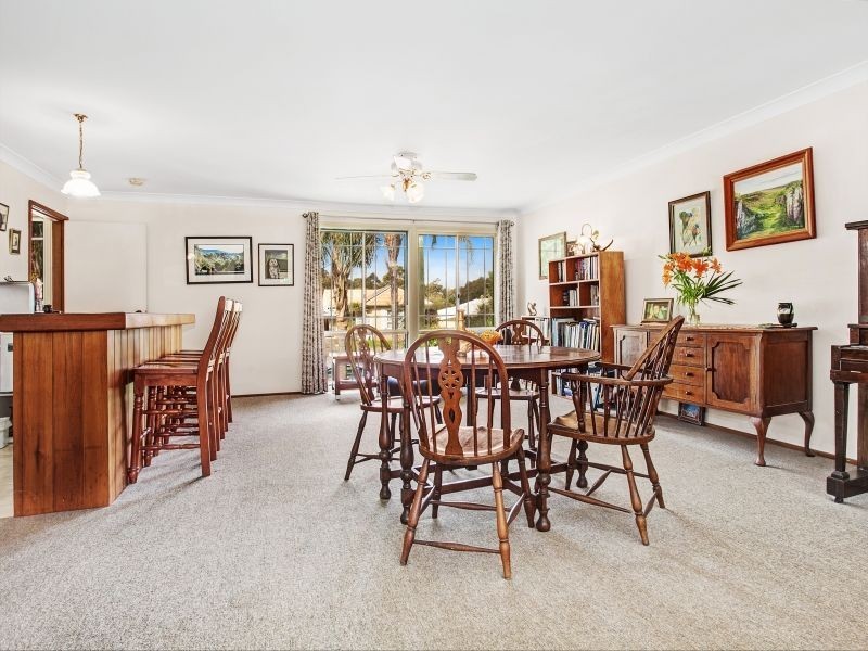 50 Yates Avenue, Mount Keira NSW 2500