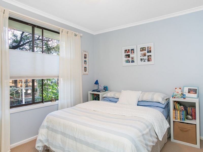 2 Medway Drive, Mount Keira NSW 2500