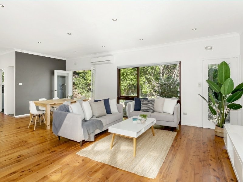 56 Garden Avenue, Figtree NSW 2525