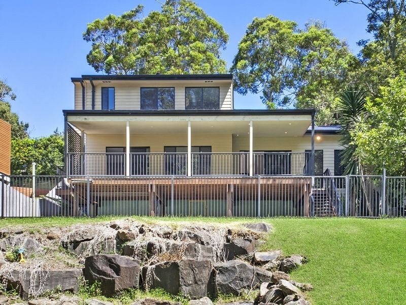 18 Woodlands Place, Figtree NSW 2525