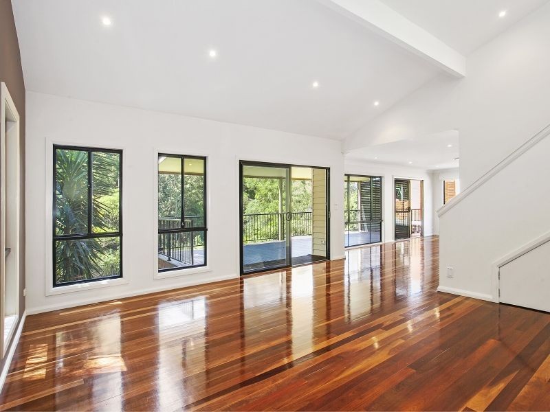 18 Woodlands Place, Figtree NSW 2525