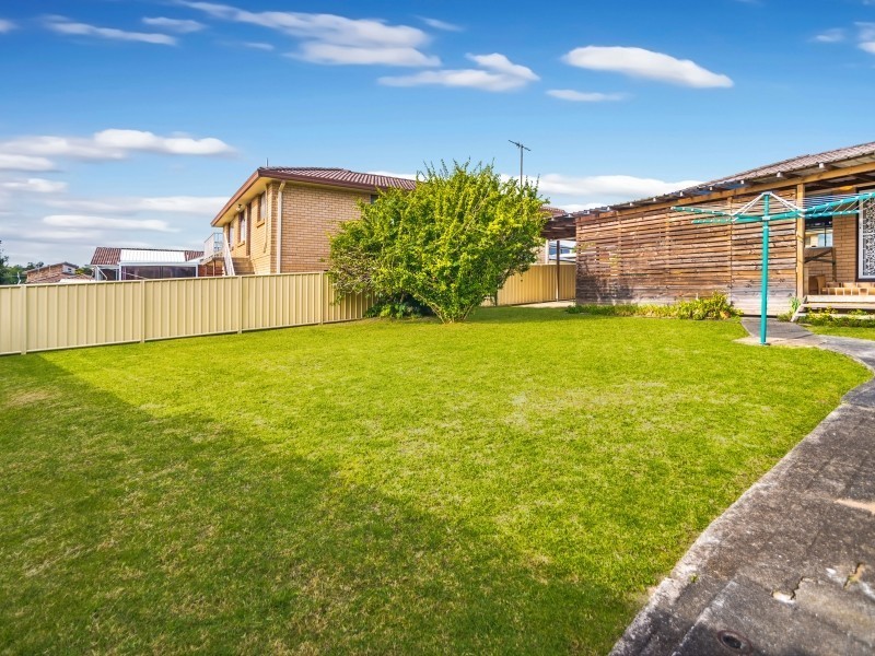 36 Edmund Avenue, Figtree NSW 2525
