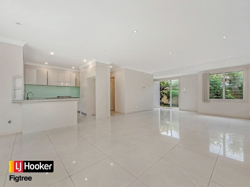 2/26 Loftus Street, Wollongong NSW 2500