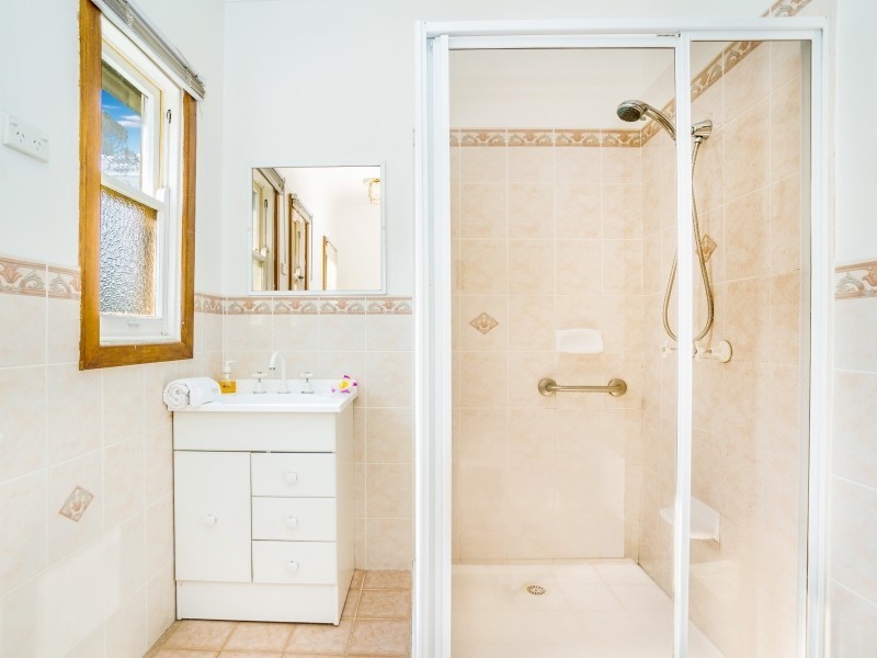 45 Hillcrest Avenue, Woonona NSW 2517