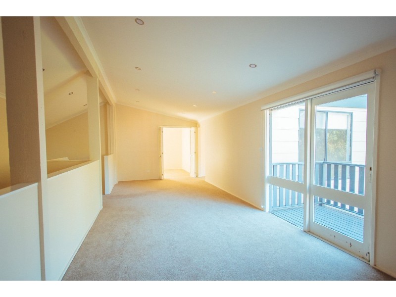 39 McMahon Street, Mount Ousley NSW 2519