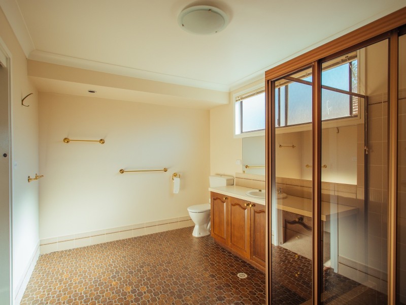 39 McMahon Street, Mount Ousley NSW 2519