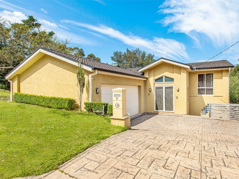 11 Morandoo Avenue, Mount Keira NSW 2500