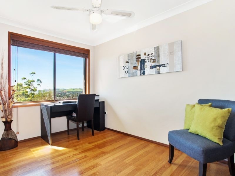 3 Murrogun Crescent, Cordeaux Heights NSW 2526
