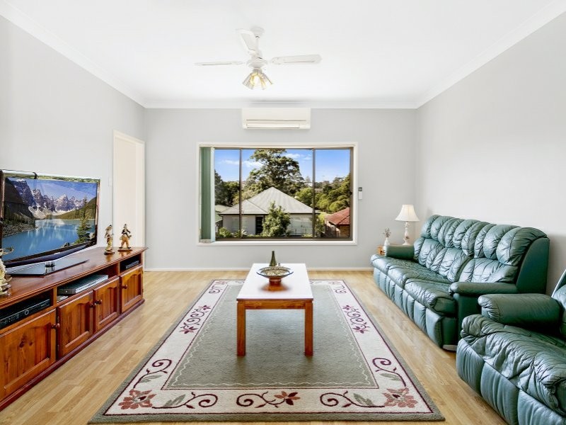 8 Karbo Street, Figtree NSW 2525