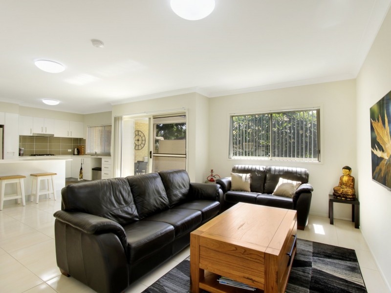 13/76 Essex Street, Berkeley NSW 2506