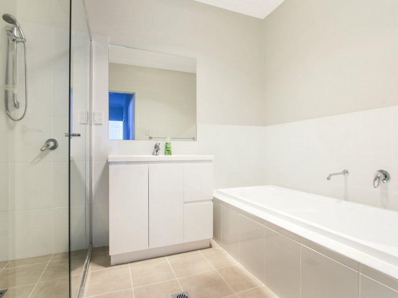 13/76 Essex Street, Berkeley NSW 2506