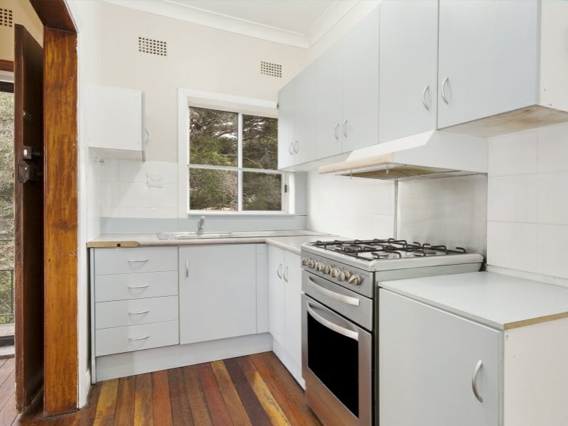 41 Woodlawn Avenue, Mangerton NSW 2500