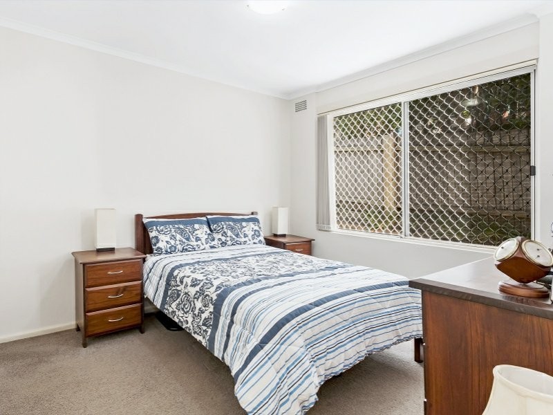 3/5 Kelvin Road, Coniston NSW 2500