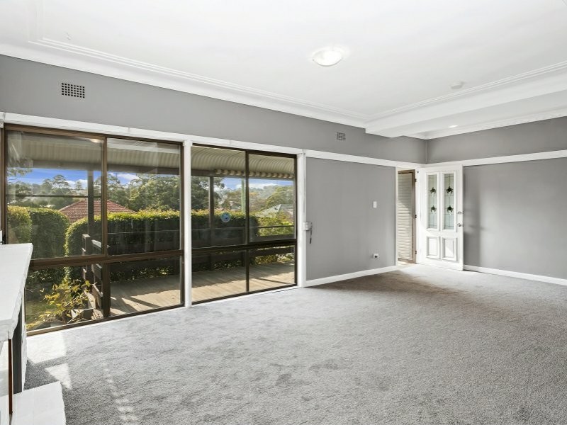 10 Karbo Street, Figtree NSW 2525