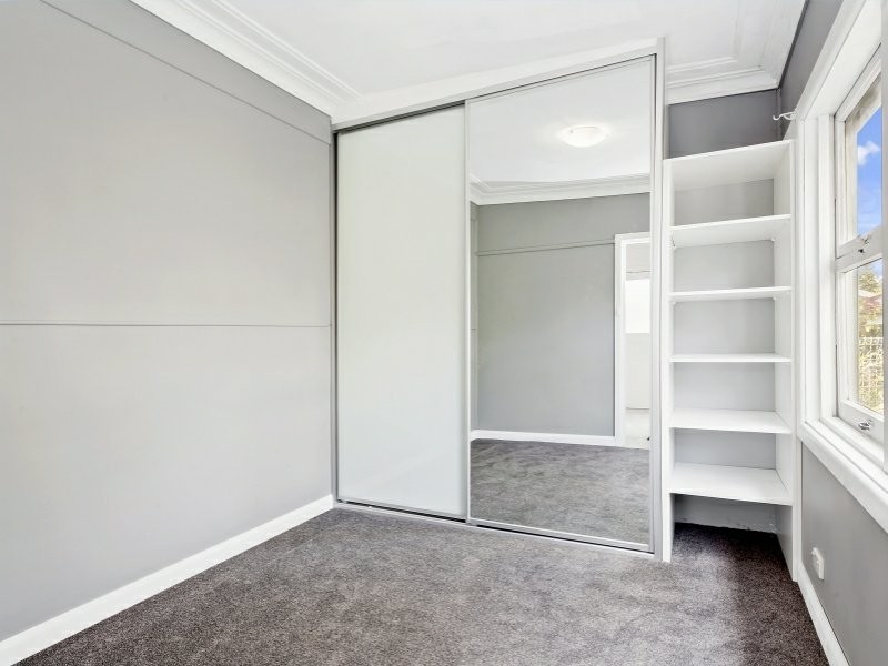 10 Karbo Street, Figtree NSW 2525