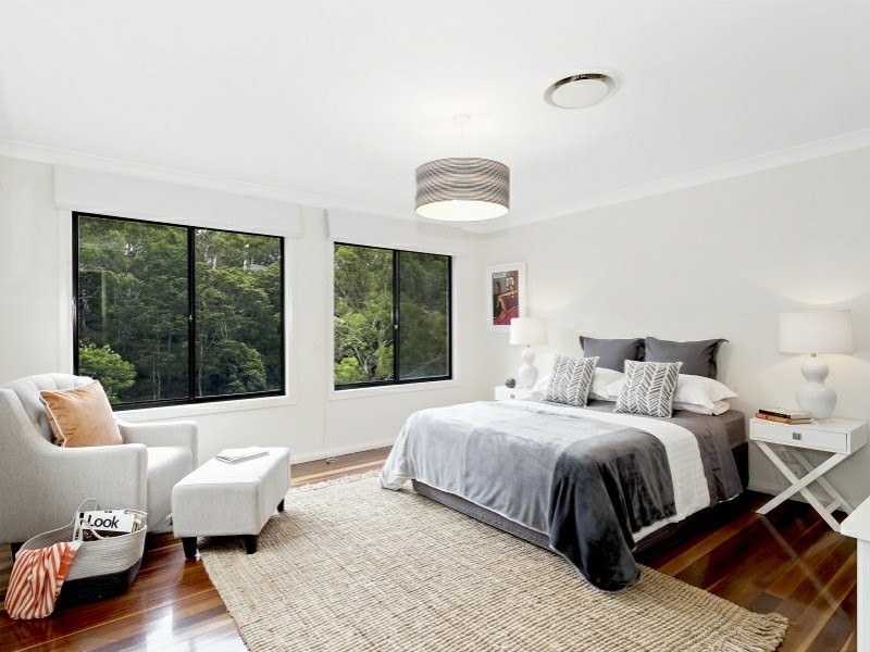18 Woodlands Place, Figtree NSW 2525